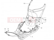 PIAGGIO Zip 50 4T Central cover - Footrests