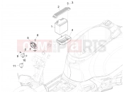 vespa GTS 300 4V ie ABS (USA) Remote control switches - Battery - Horn